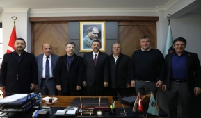 Bayramlaşma geleneğimizi yaşatıyoruz.