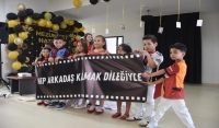 Göz bebeklerimizi mezun ettik.