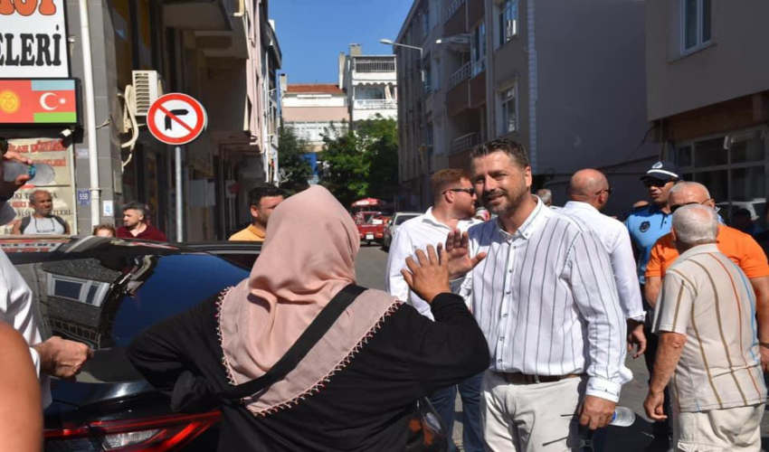 Kentimizin Pazarında, Kıymetli Esnafımızla Birlikteyiz