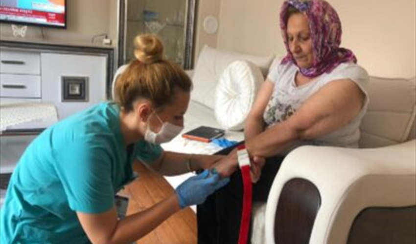 YAŞREM EKİBİMİZ TARAFINDAN SAĞLIK VE DESTEK HİZMETİMİZ DEVAM EDİYOR.