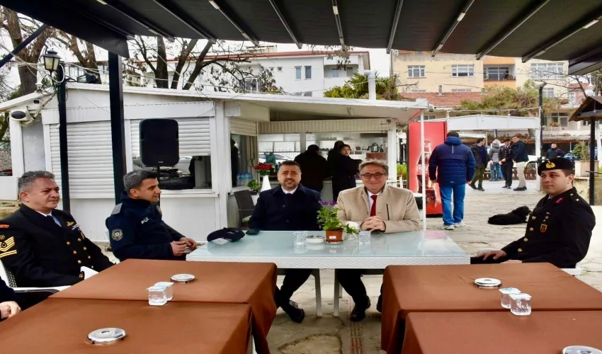 Nice birlik dolu bayramlara...