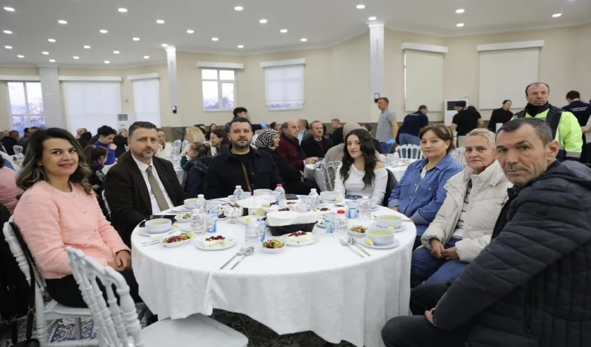 Gönlümüz bir, soframız bir…